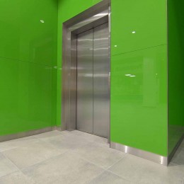 Sklenené a zrkadlové obklady