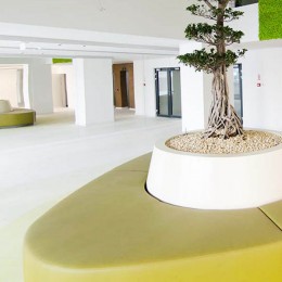 Zrkadlové steny vo vstupnej hale | DOMO GLASS